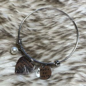 3/$15! NEW Spanish Mother of the Groom Charm Bracelet Gift Madre Del Novio